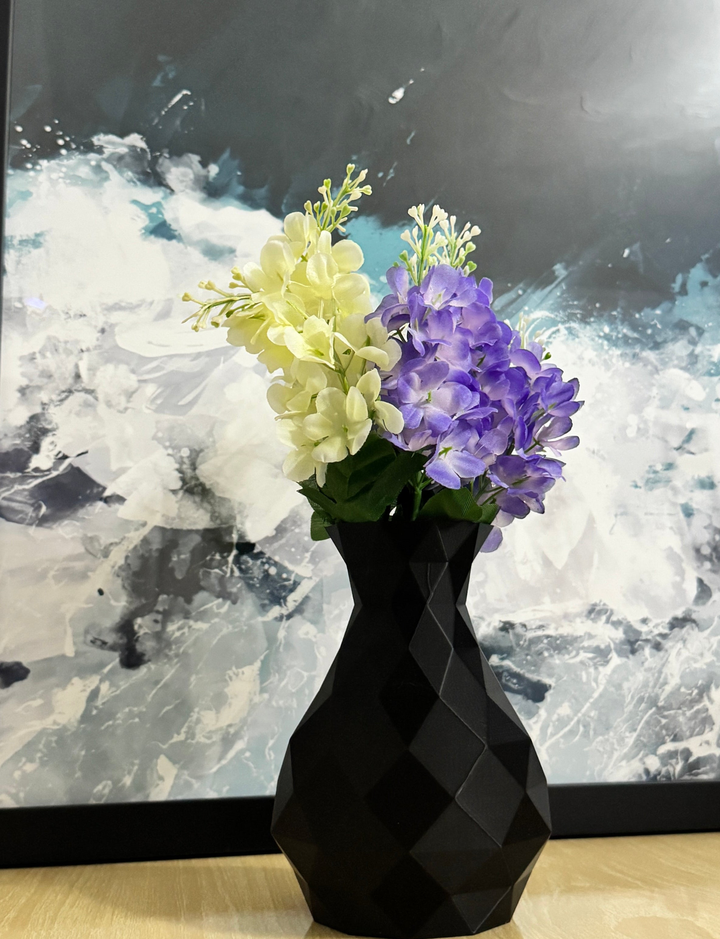 Modern Geometric Vase – 3D Printed PLA (13.5cm x 9.5cm)