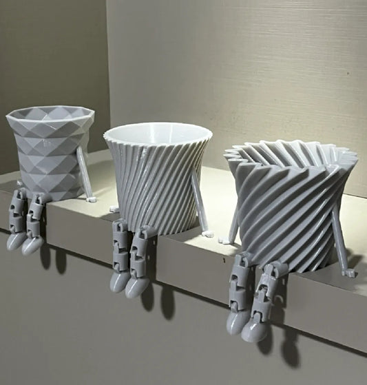 Mini Pots with Dangly Legs