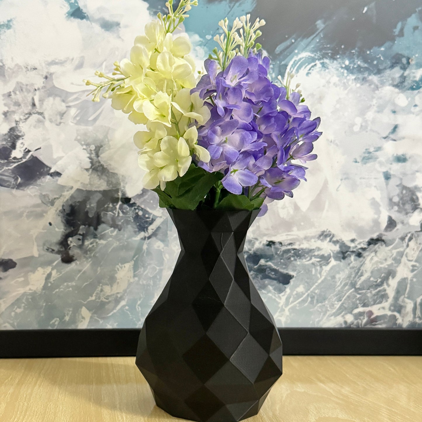 Modern Geometric Vase – 3D Printed PLA (13.5cm x 9.5cm)